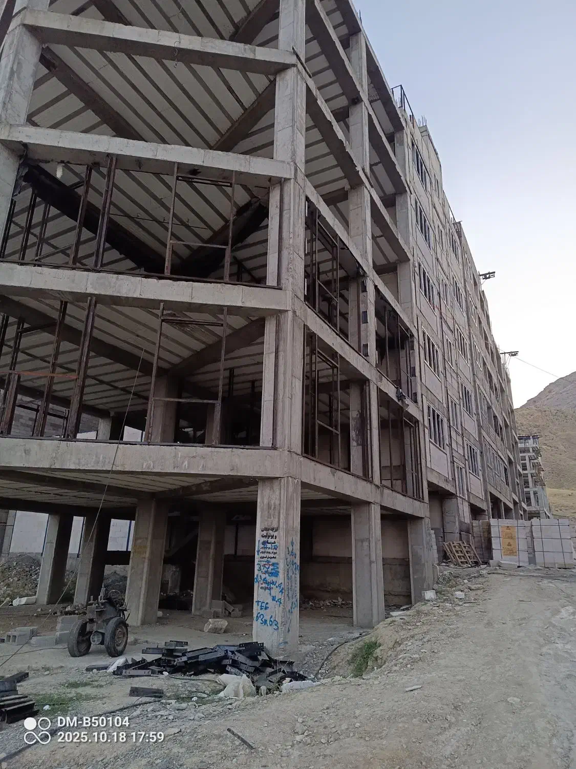 شاگرد جوشکاری ماهر یا نیمه ماهر|استخدام معماری، عمران و ساختمانی|ماکو, |دیوار