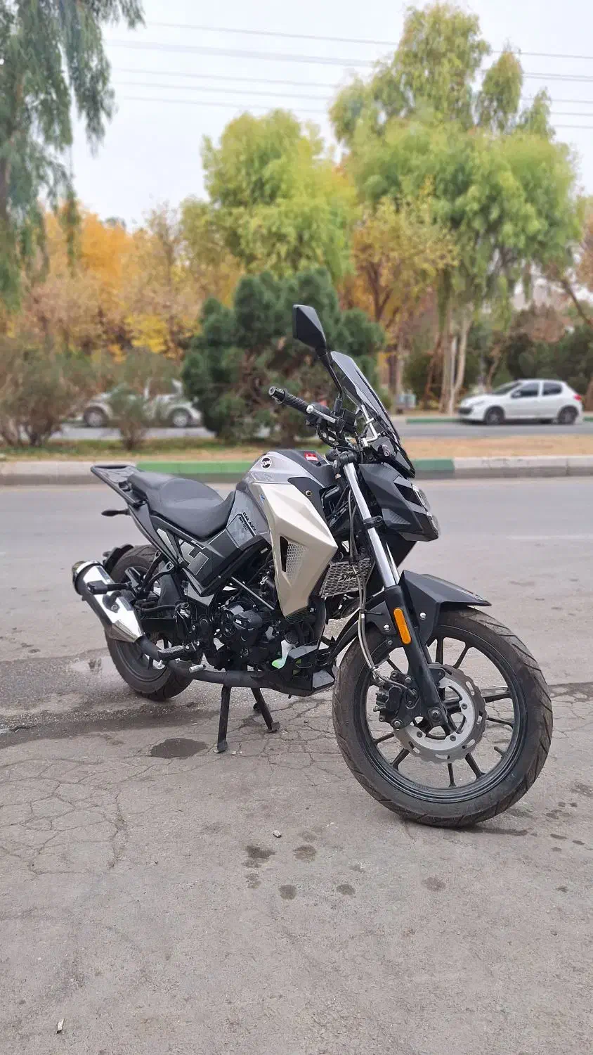 Na180|موتورسیکلت|اصفهان, بهارستان|دیوار