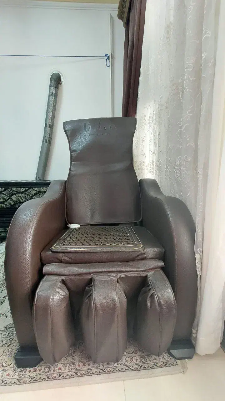 صندلی ماساژور دکتر جید|پزشکی|رشت, باهنر|دیوار