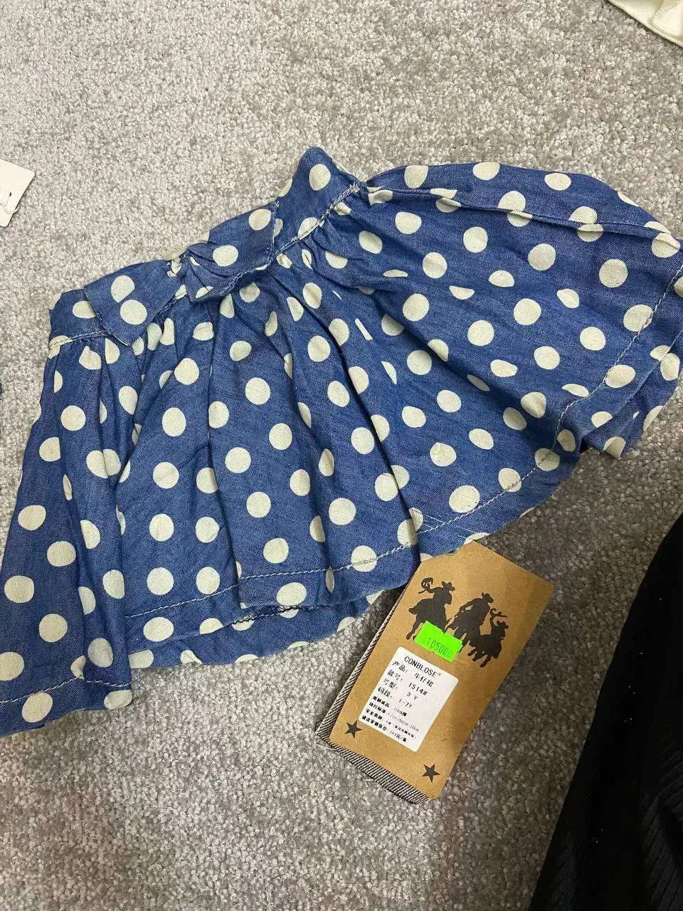 واگذاری یک مغازه با لباس بچگانه و کفش دخترانه|کفش و لباس بچه|پیرانشهر, |دیوار