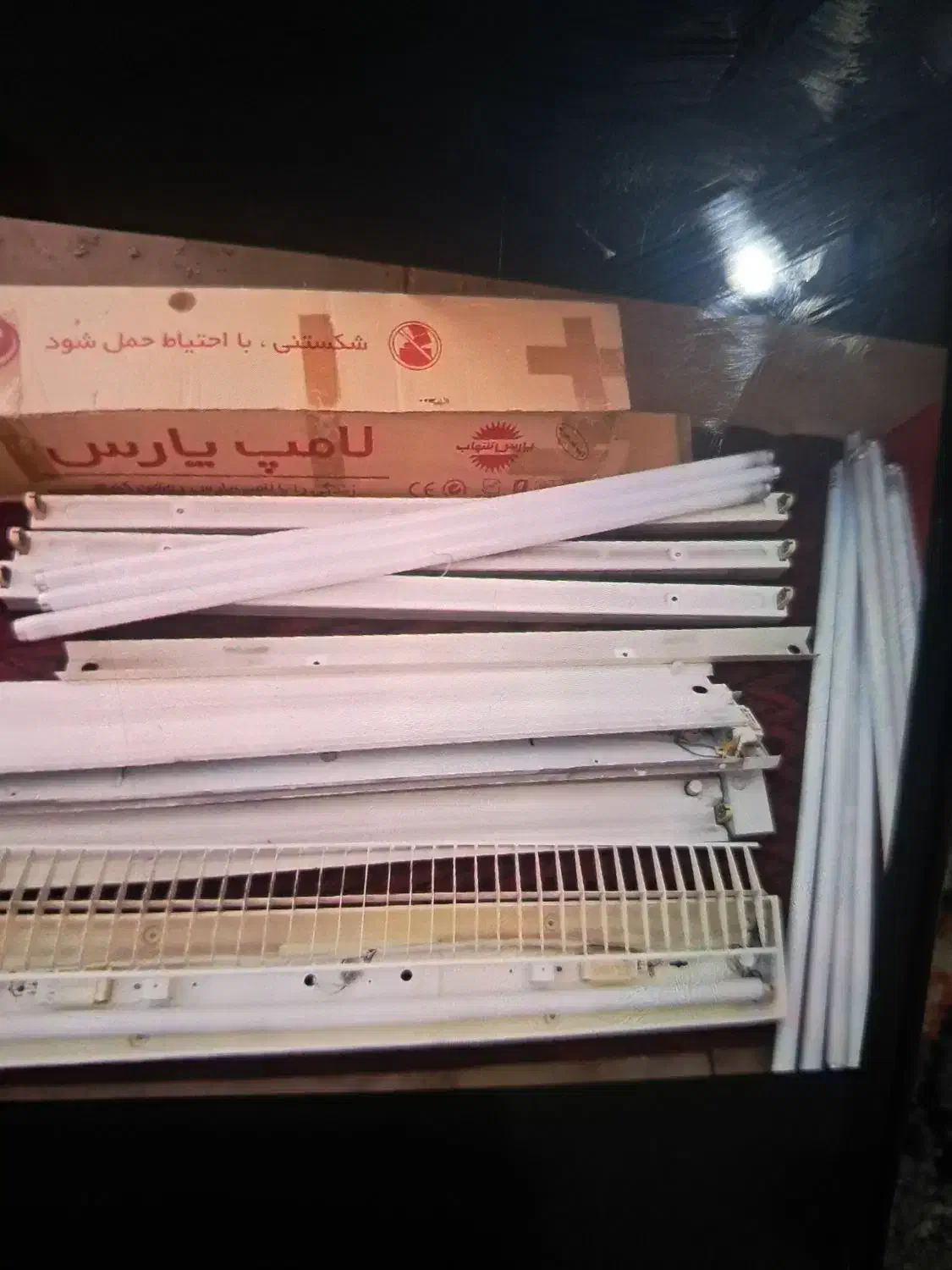 فروش و خریدار مهتابی  ترانس مهتابی خراب سوخته|لامپ و چراغ|تهران, شیخ هادی|دیوار