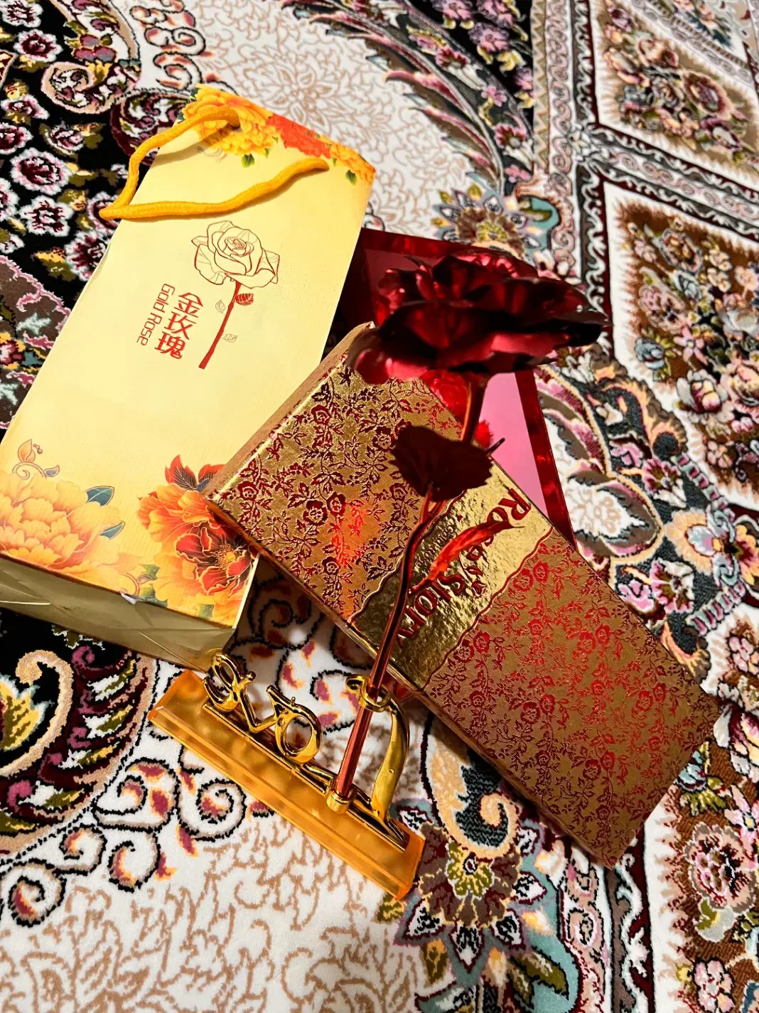 گل مدل لاو|گل مصنوعی|کرمانشاه, |دیوار