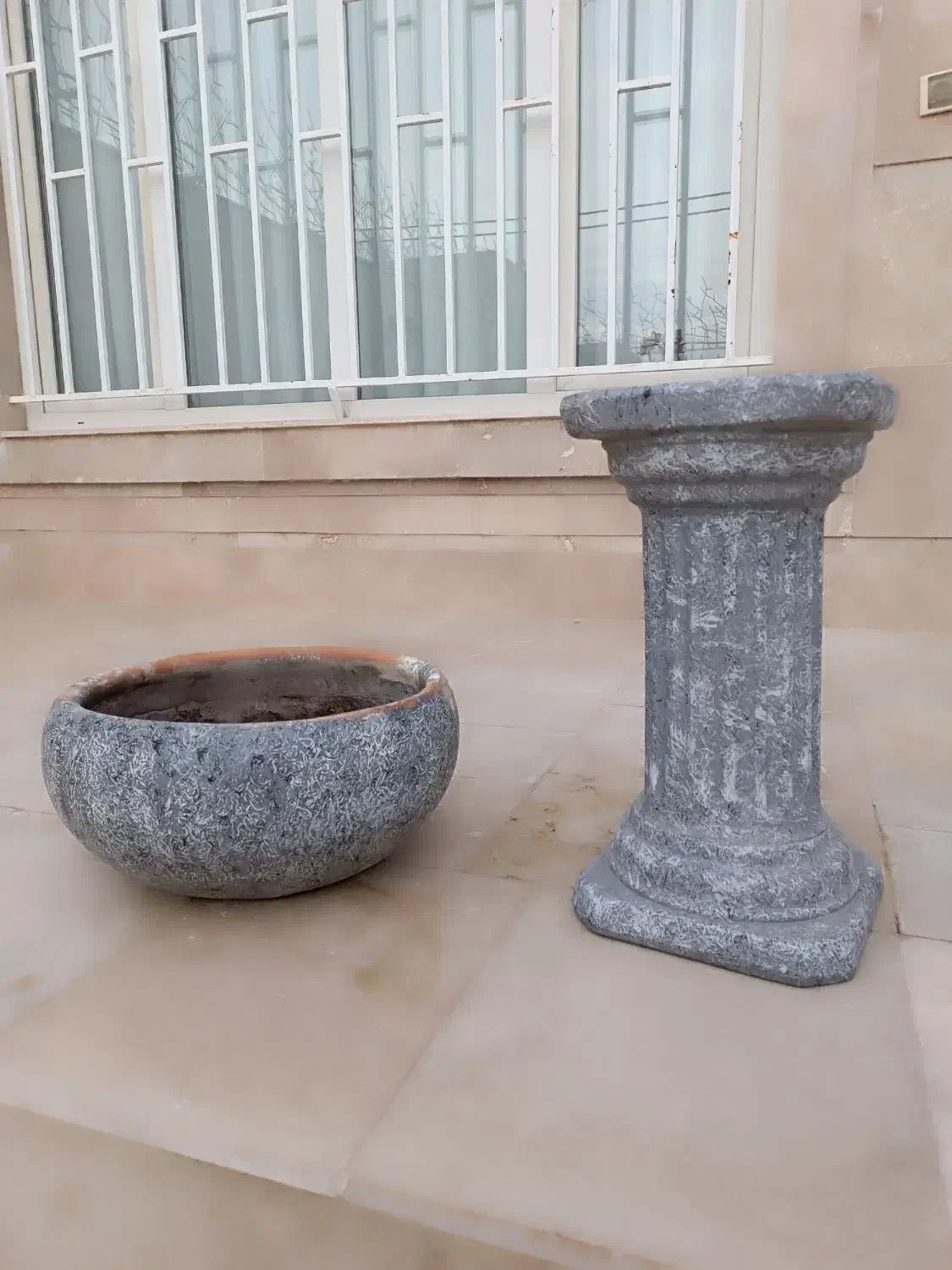 گلدان|گل و گیاه طبیعی|گلبهار, شهر جدید گلبهار|دیوار