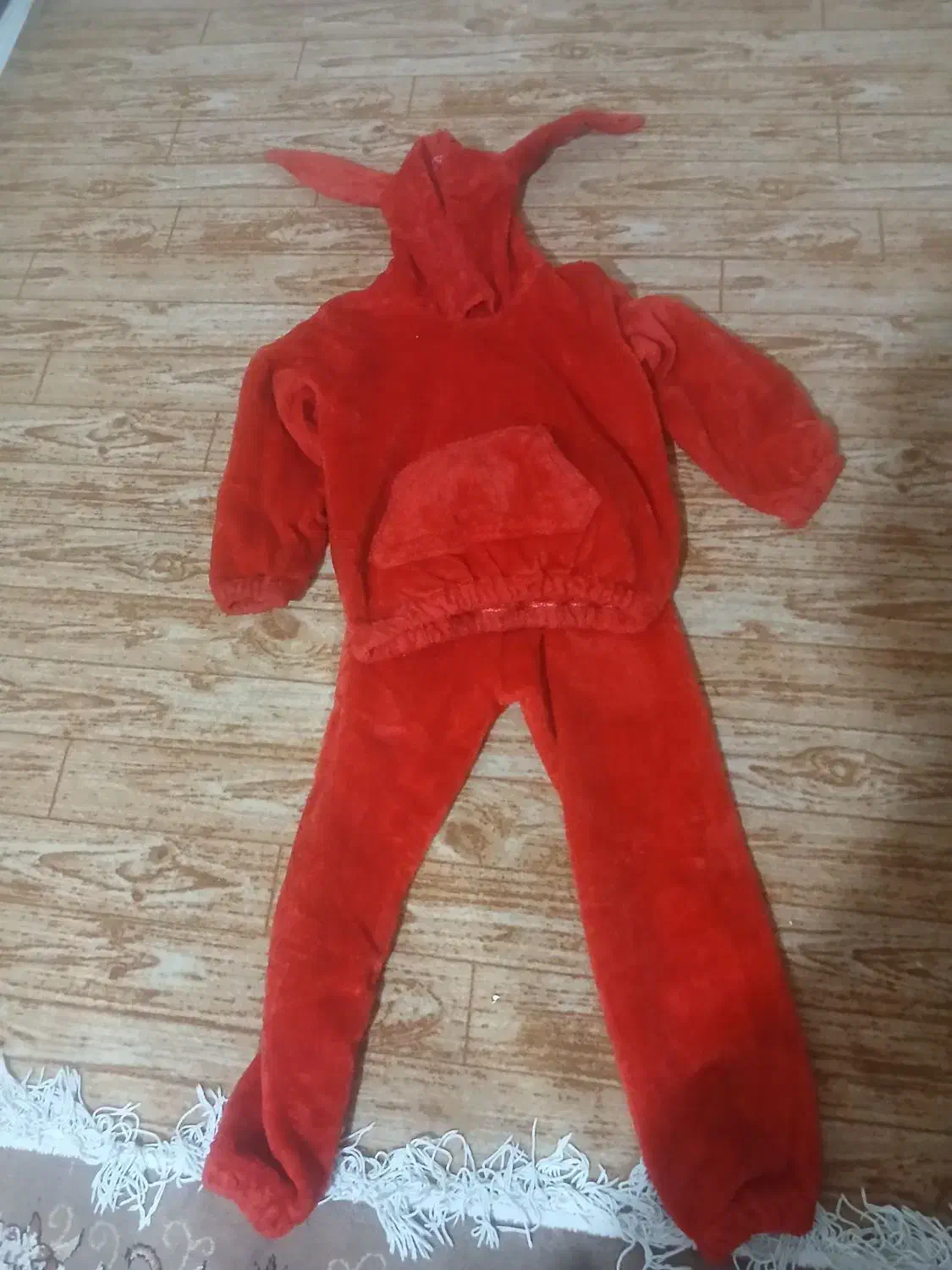 لباس تدی|لباس|گرگان, |دیوار