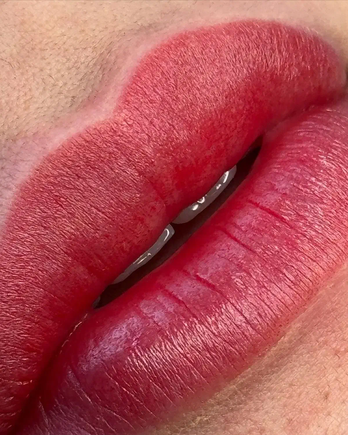 فیبروز میکروبلید شید لب تتو تینت لب|خدمات آرایشگری و زیبایی|شاهین‌شهر, عطار|دیوار