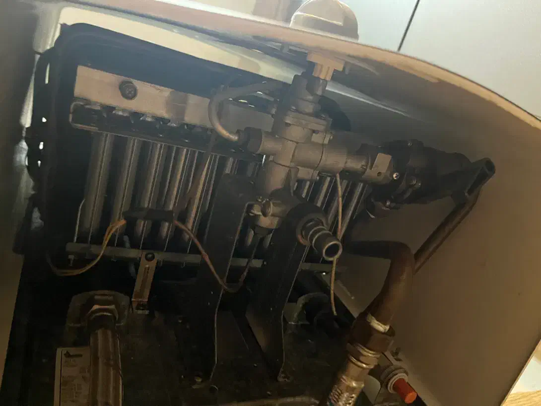 آبگرمکن بوتان - کاملا سالم|آبگرمکن، پکیج، شوفاژ|رشت, استادسرا|دیوار