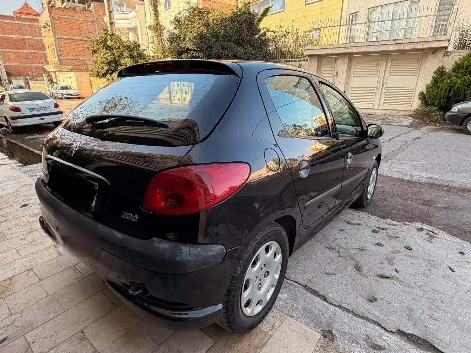 پژو ۲۰۶ تیپ ۲ دریچه سیمی|خودرو سواری و وانت|آمل, |دیوار