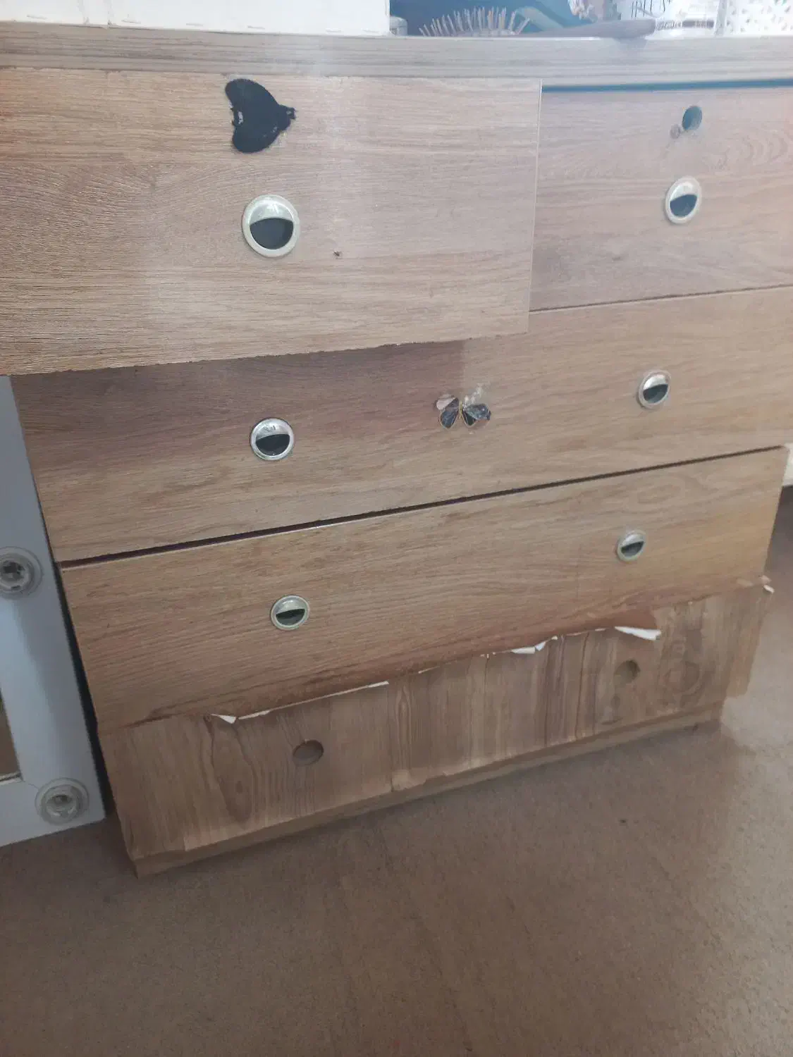 کمد و دارور چوبی|جاکفشی، کمد، دراور|صدرا-فارس, فاز ۱|دیوار