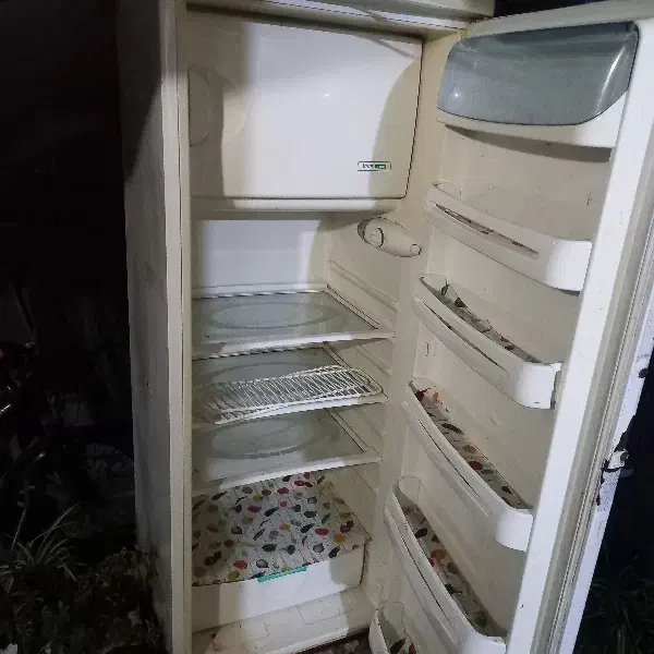 یخچال|یخچال و فریزر|رشت, نخودچر|دیوار