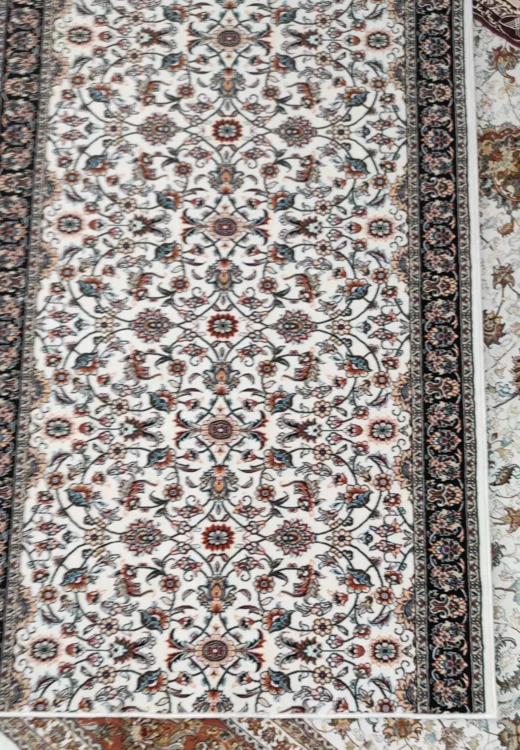 فرش کناره نو نو در 2 اندازه|فرش|گنبد کاووس, |دیوار