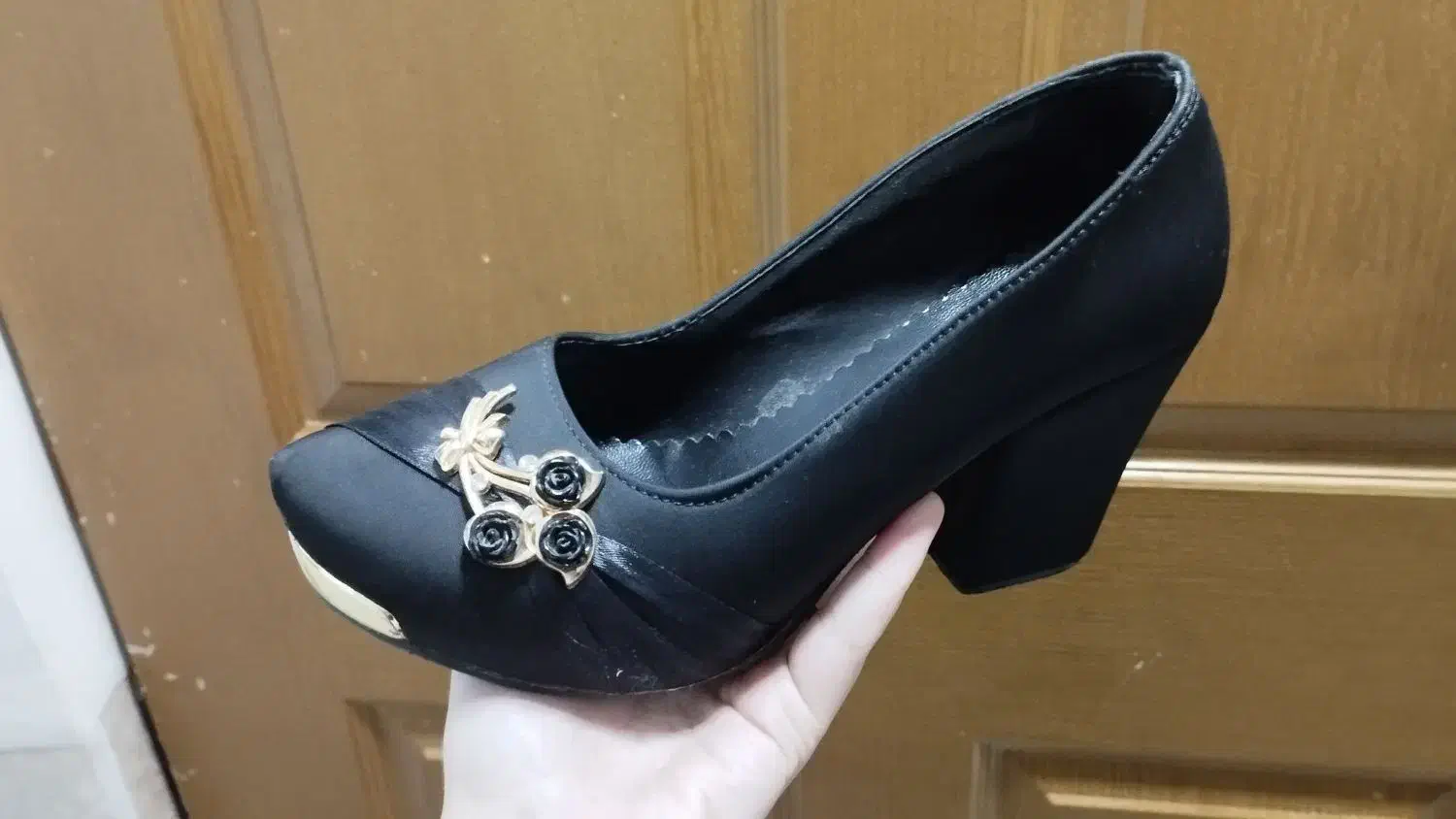 کفش زنانه|کیف، کفش، کمربند|چالدران, |دیوار