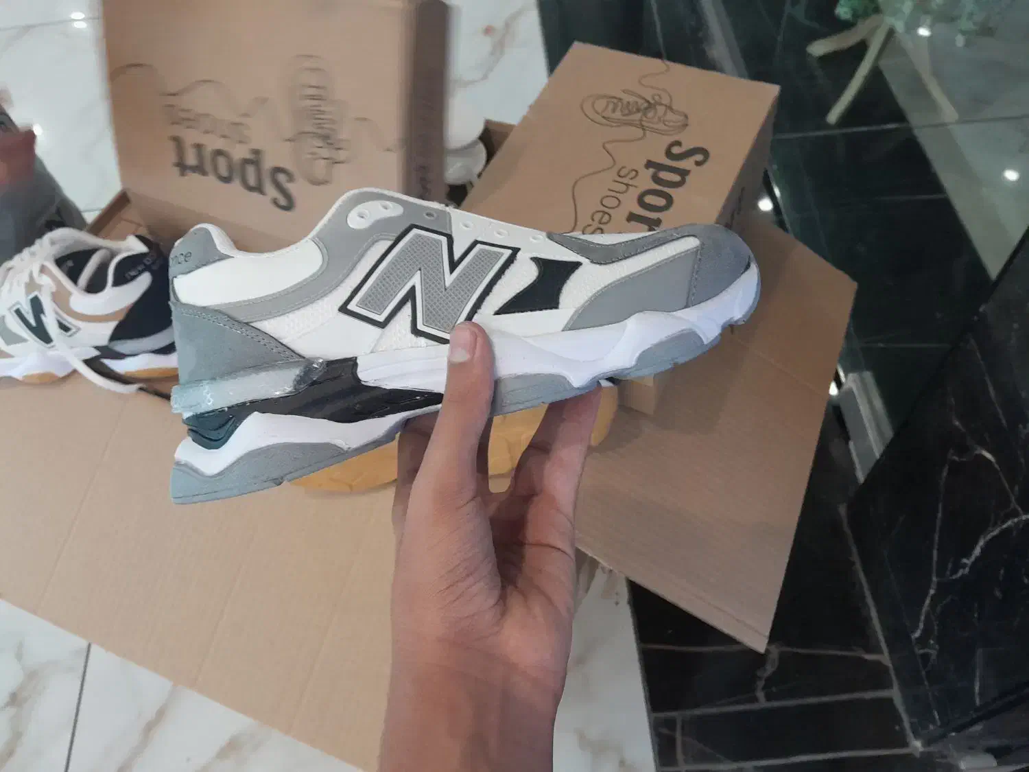 کفش نیوبلانس 9060|کیف، کفش، کمربند|خوی, |دیوار