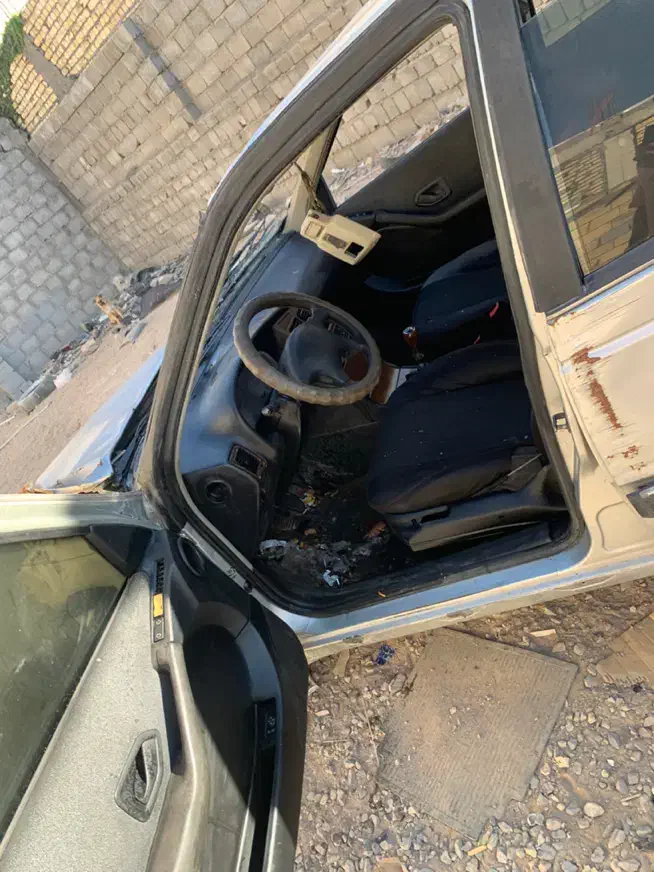 پارس۸۴ تصادفی|خودرو سواری و وانت|لنجان, |دیوار