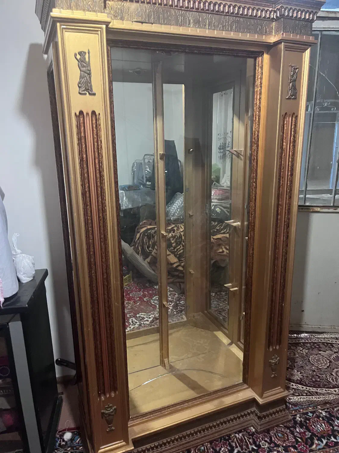 بوفه صحیح سالم|بوفه، ویترین، کنسول|فرمهین, |دیوار