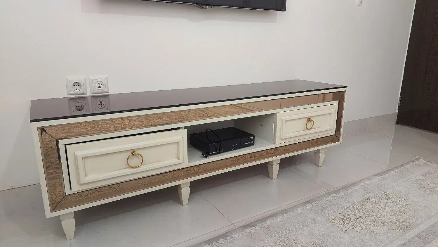 میزعسلی|مبلمان خانگی و میز عسلی|مهاباد (آذربایجان غربی), |دیوار