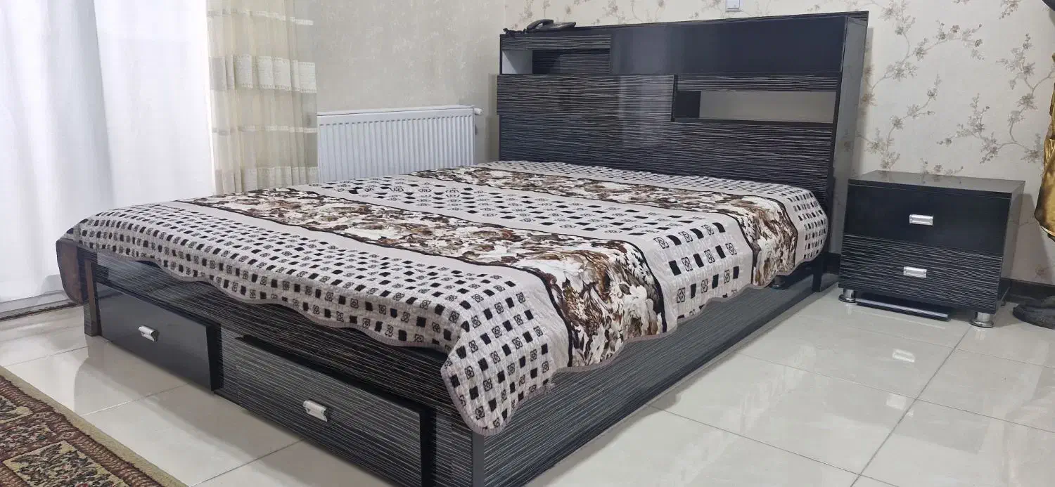 تخت خواب دو نفره|تخت و سرویس خواب|فولادشهر, C4|دیوار