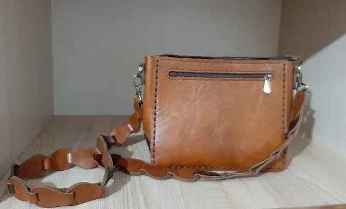 کیف چرم گاوی اصل|کیف، کفش، کمربند|اصفهان, سیچان|دیوار