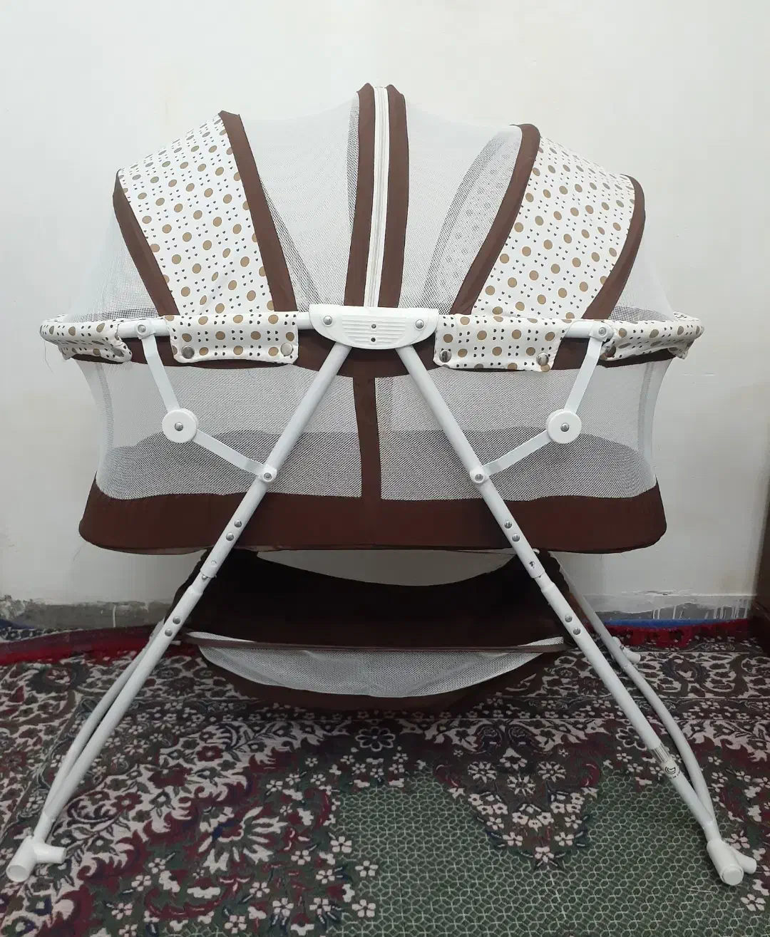 گهواره|تخت و صندلی بچه|لار, |دیوار