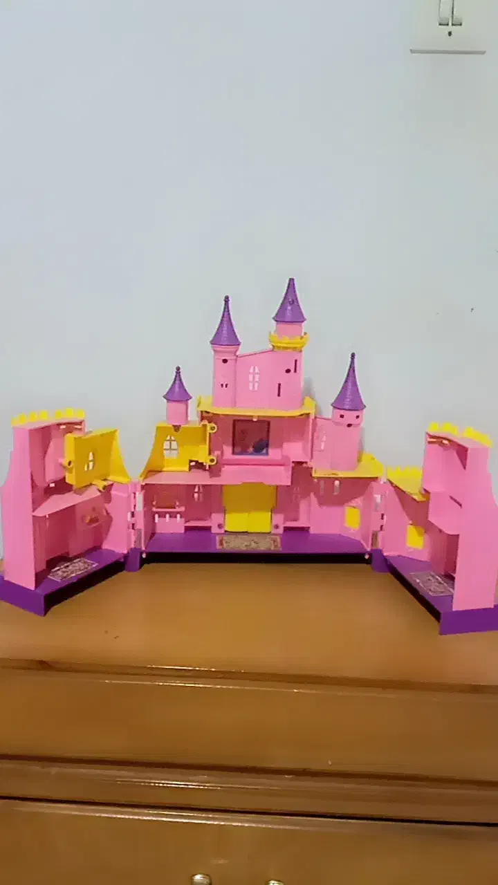 عروسک|اسباب‌بازی بچه|ملارد, |دیوار