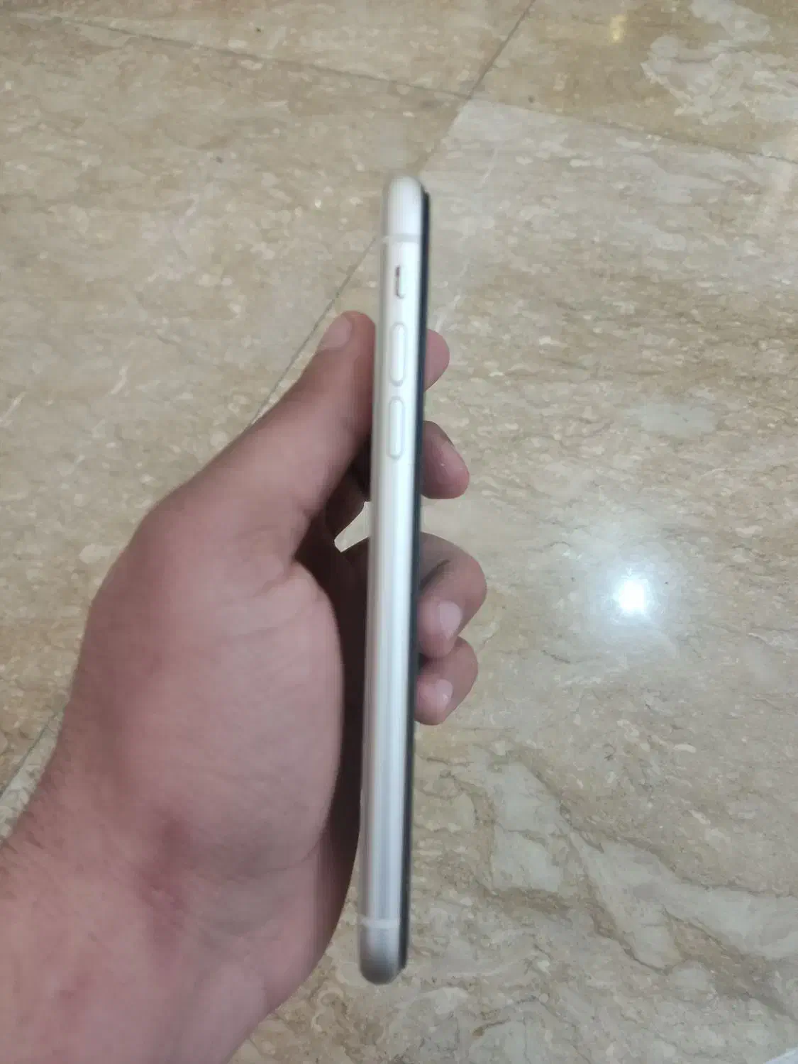 آیفون 11 نرمال|موبایل|تهران, حافظیه|دیوار