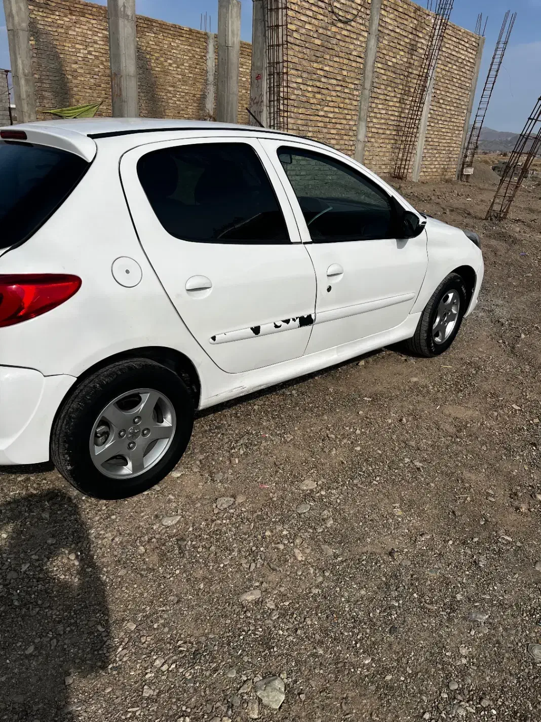 207فروشی مدل ۹۷|خودرو سواری و وانت|کرمان, |دیوار