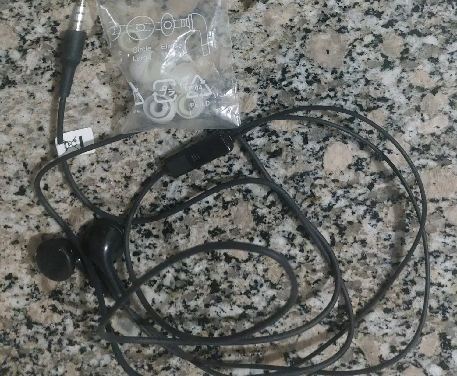 هندزفری نو|لوازم جانبی موبایل و تبلت|کازرون, |دیوار