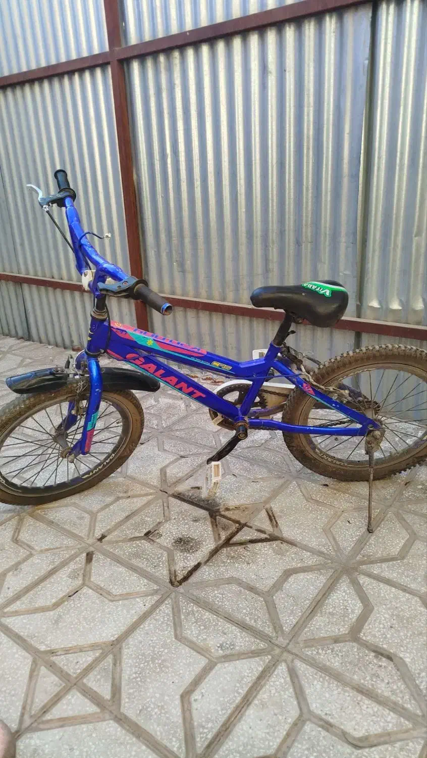 سه تاچرخ سالم چرخ سایز 20درحد هستش|دوچرخه، اسکیت، اسکوتر|سبزوار, قلعهنو دهزار|دیوار