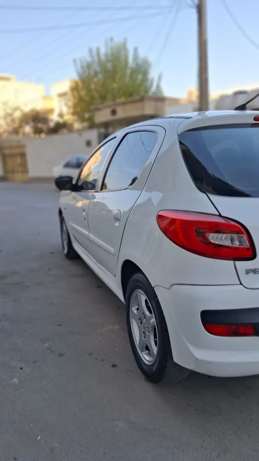 207 پانا مدل 1401 بدون رنگ و ضربه|خودرو سواری و وانت|اصفهان, خانه اصفهان|دیوار