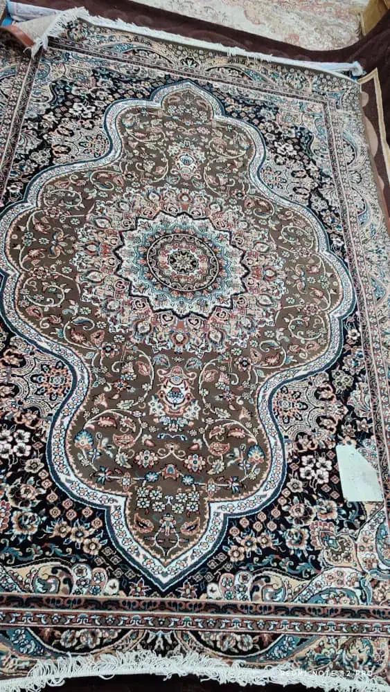 قالی نو|فرش|خرمشهر, |دیوار