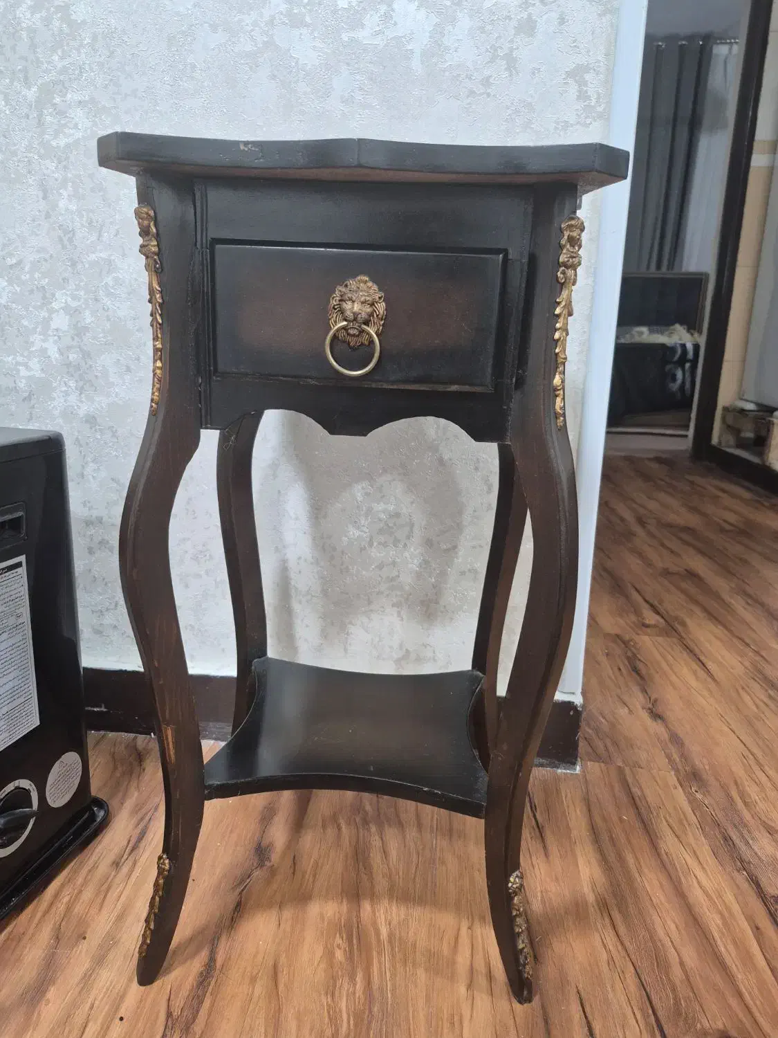 میز تلفن یا دکور|میز تلفن|شوشتر, |دیوار