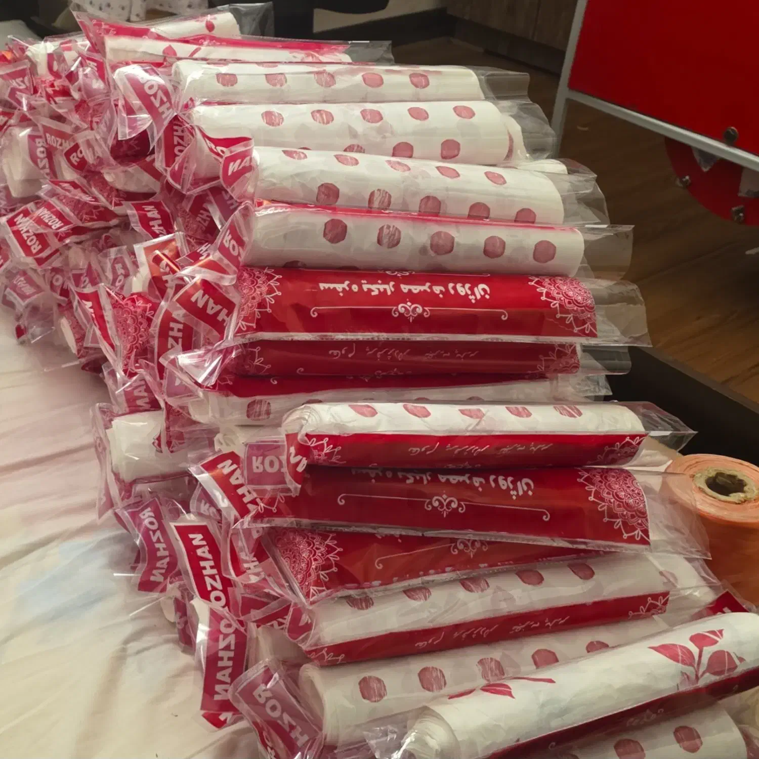 فروش سفره یکبار مصرف به قیمت عمده|ظروف نگهدارنده، پلاستیکی، یک‌بارمصرف|فسا, |دیوار