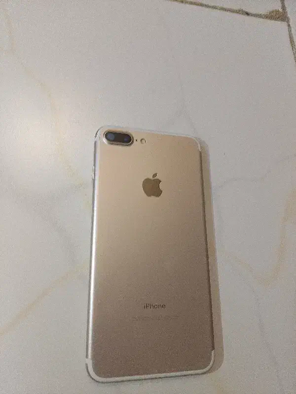 آیفون سون پلاس 128 گیگ|موبایل|تهران, شهرک صادقیه|دیوار