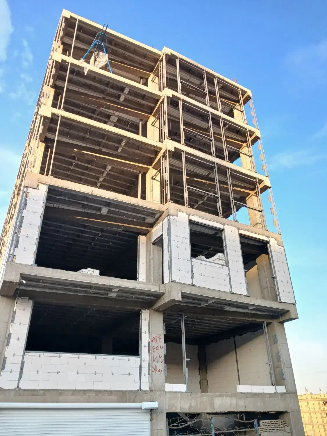 همکار برای نصب والپست|استخدام معماری، عمران و ساختمانی|مرند, |دیوار