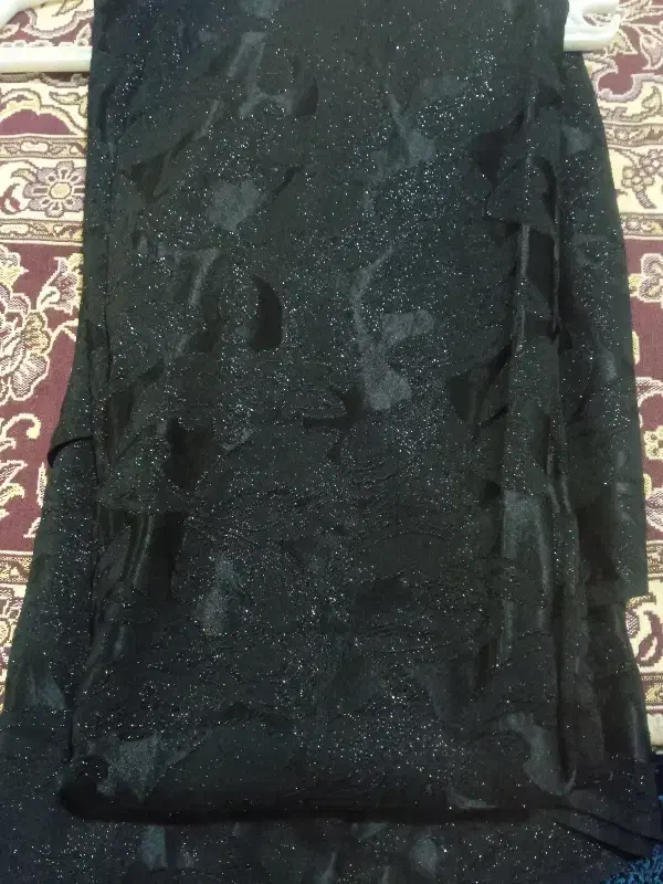 چادر زنانه|لباس|رباط‌کریم, نصیرشهر|دیوار