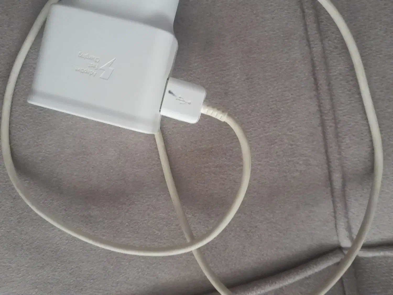 گمشده|اشیا|دورود, |دیوار