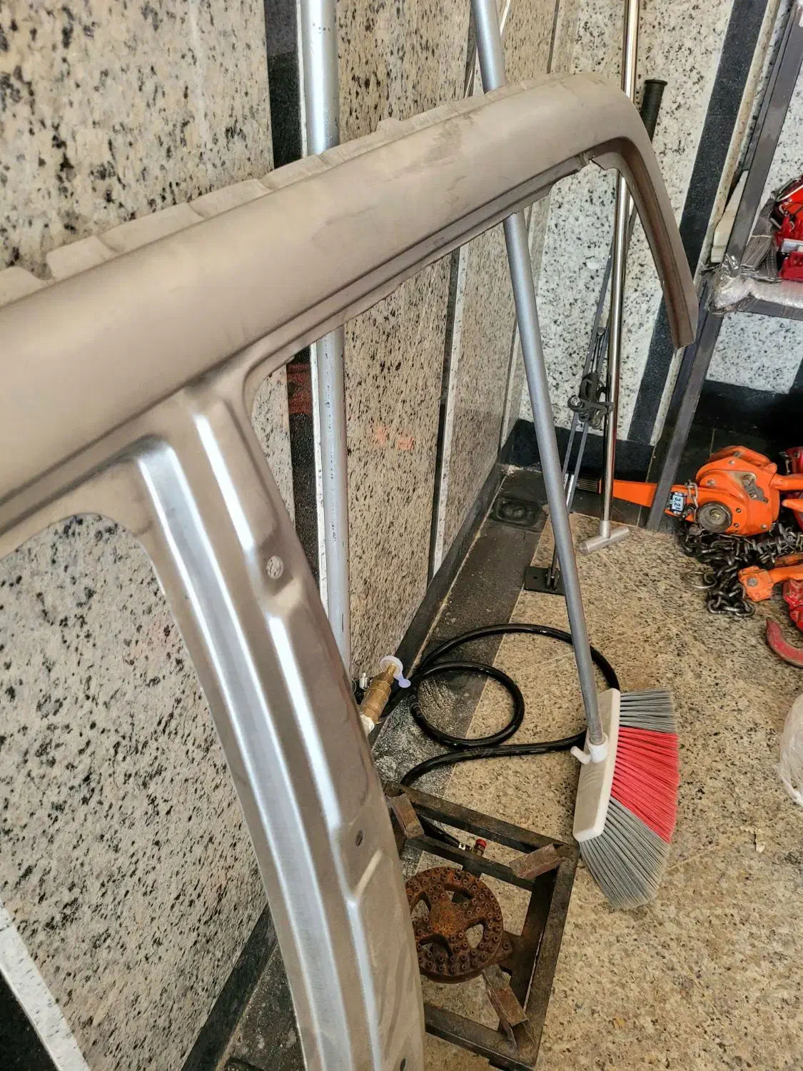 کلاف و ستون سمت راست پراید صفر و بدون تاب|قطعات یدکی و لوازم جانبی|سیلوانه, |دیوار