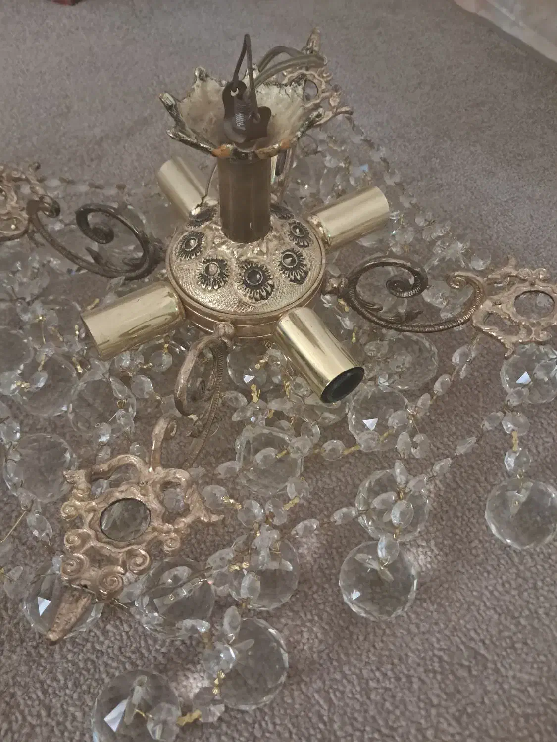 لوستر برنز ۴شاخه|لوستر و چراغ آویز|قم, پردیسان|دیوار