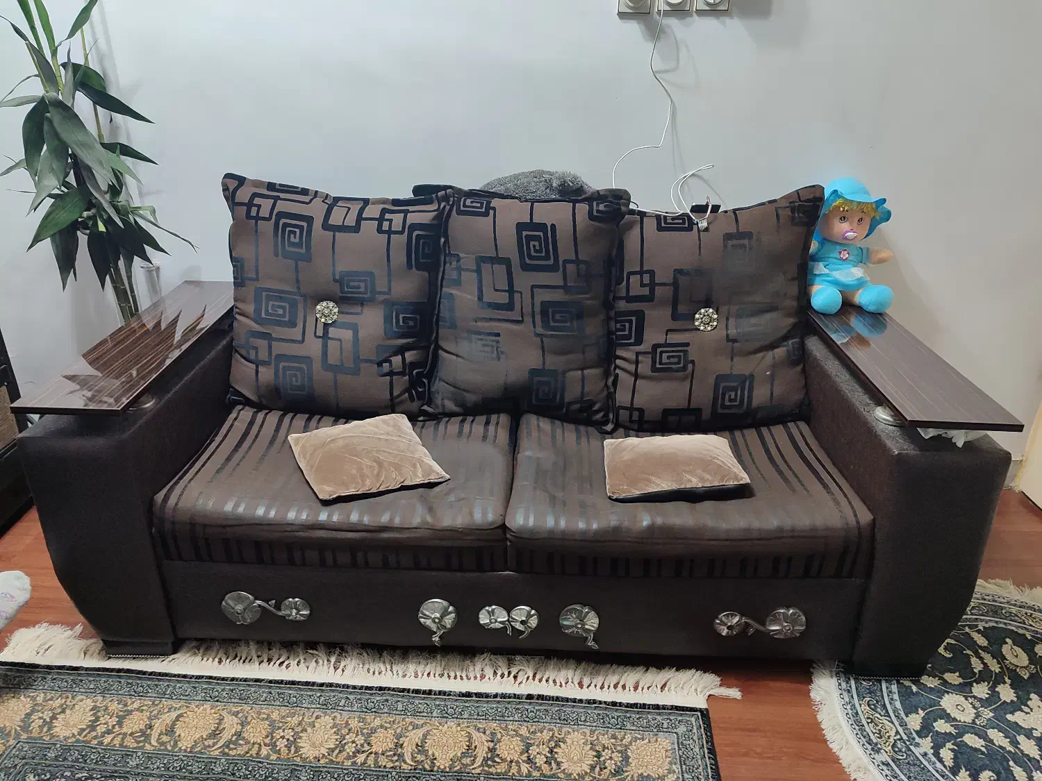 مبل کارکرده|مبلمان خانگی و میز عسلی|رشت, پاره بیجار|دیوار