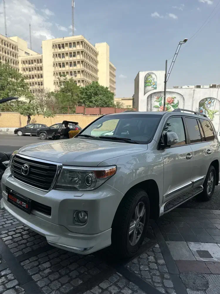 لندکروز۲۰۱۳  بسیار نو|خودرو سواری و وانت|تهران, عباس‌آباد|دیوار