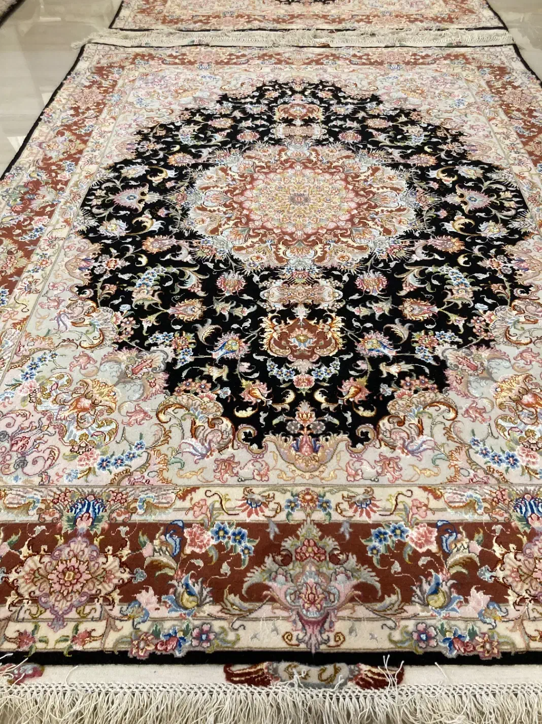 فرش دستبافت|فرش|شیراز, تپه تلویزیون|دیوار