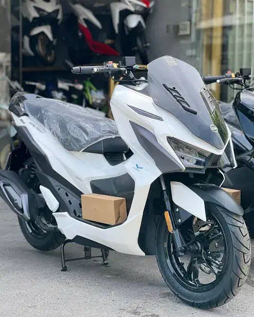 Jt200|موتورسیکلت|رشت, پل تالشان|دیوار