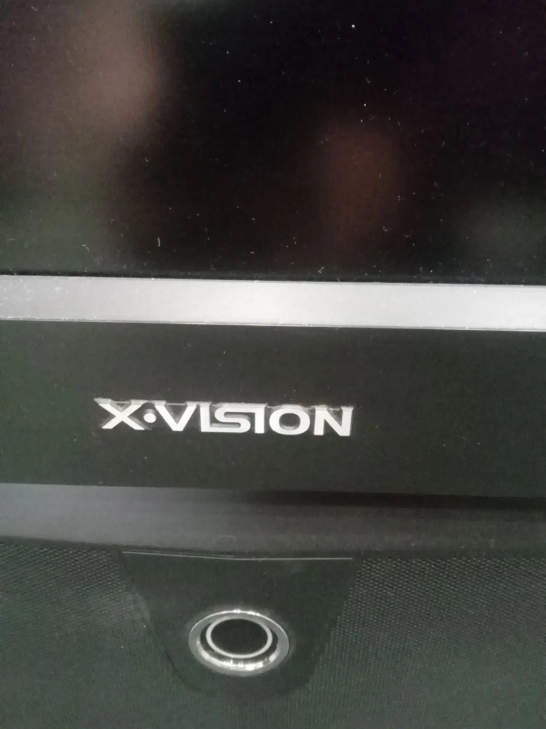 تلوزیون ۴۶ اینج تصویرشکسته|تلویزیون و پروژکتور|اردبیل, |دیوار