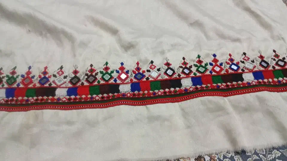 لباس دست دوز|لباس|چابهار, |دیوار