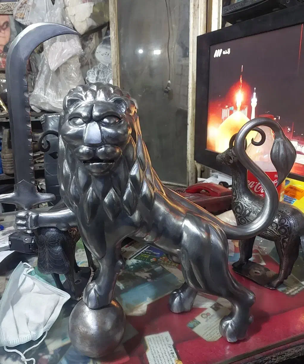 شیر سایز ۳ انتیک|کلکسیون اشیاء عتیقه|تهران, هاشم‌آباد|دیوار