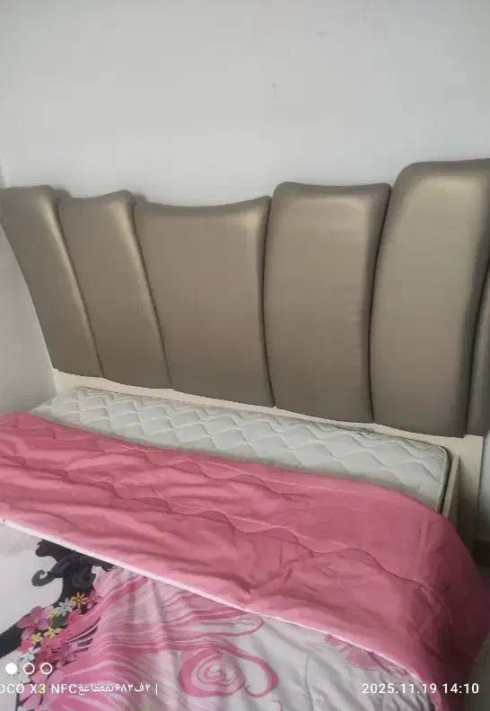 تخت‌و‌تشک‌سالم‌|تخت و سرویس خواب|قرچک, شهرک الحدید|دیوار