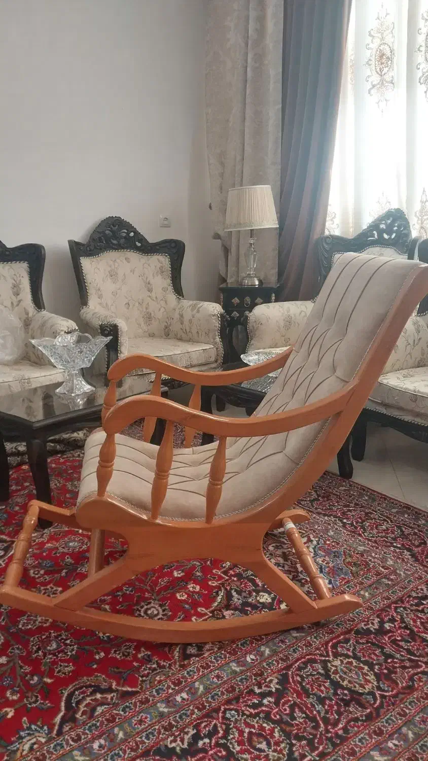 صندلی راک|صندلی و نیمکت|کاشان, غربت|دیوار