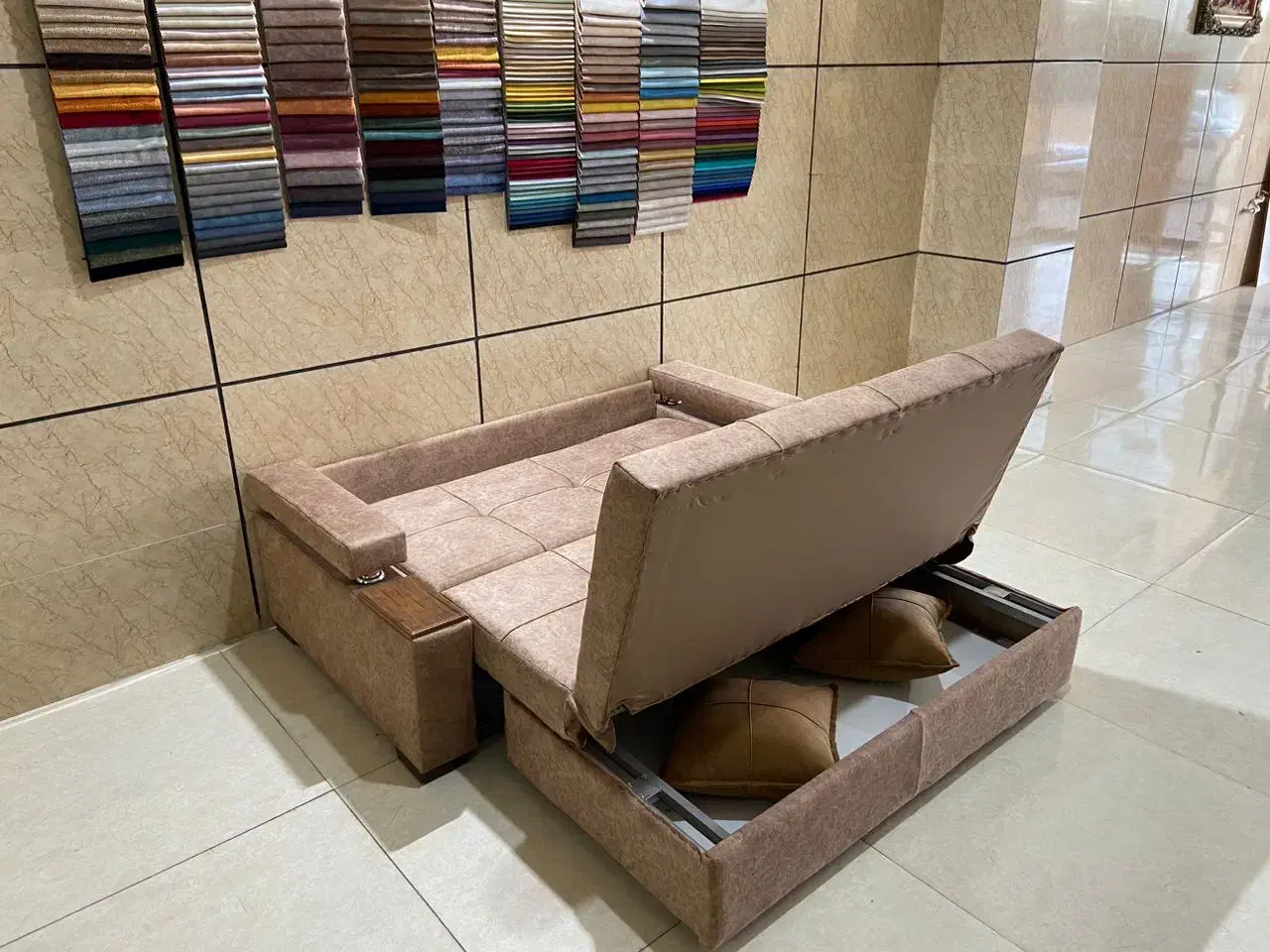 مبل اوان(تخت شو)|مبلمان خانگی و میز عسلی|مشکیندشت, |دیوار