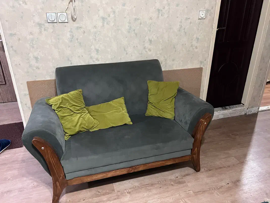 مبل هفت نفره سالم سالم در حد صفر|مبلمان خانگی و میز عسلی|رشت, بلوار گیلان|دیوار