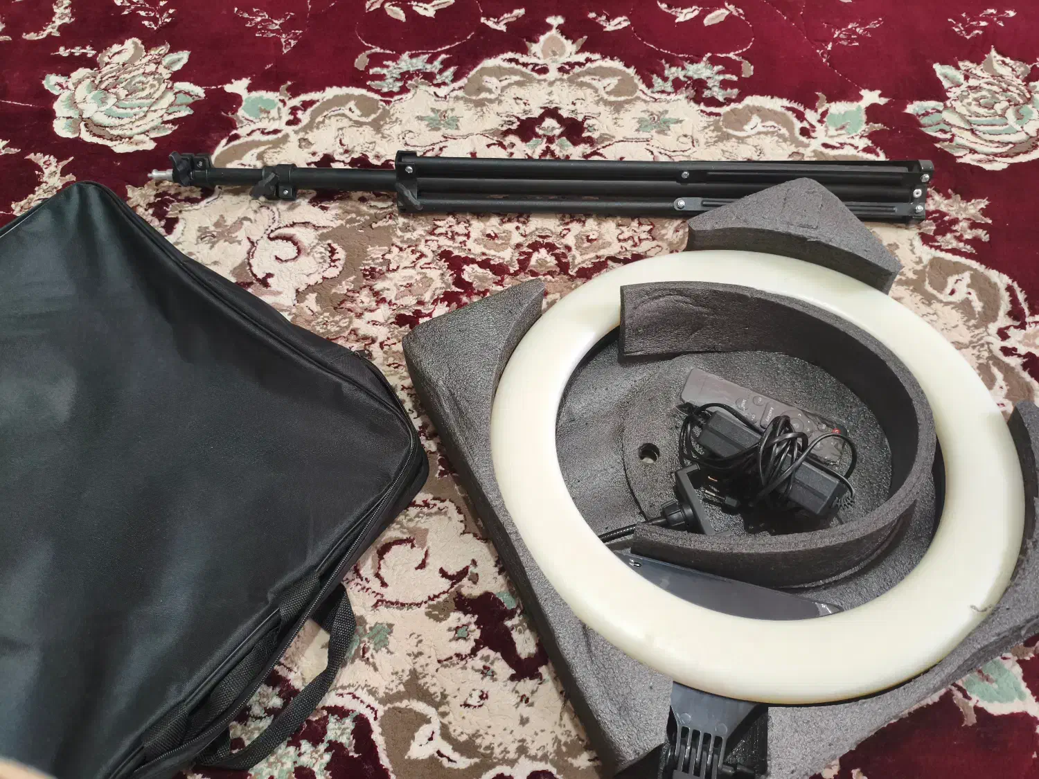 رینگ لایت|دوربین عکاسی و فیلم‌برداری|زنجان, |دیوار