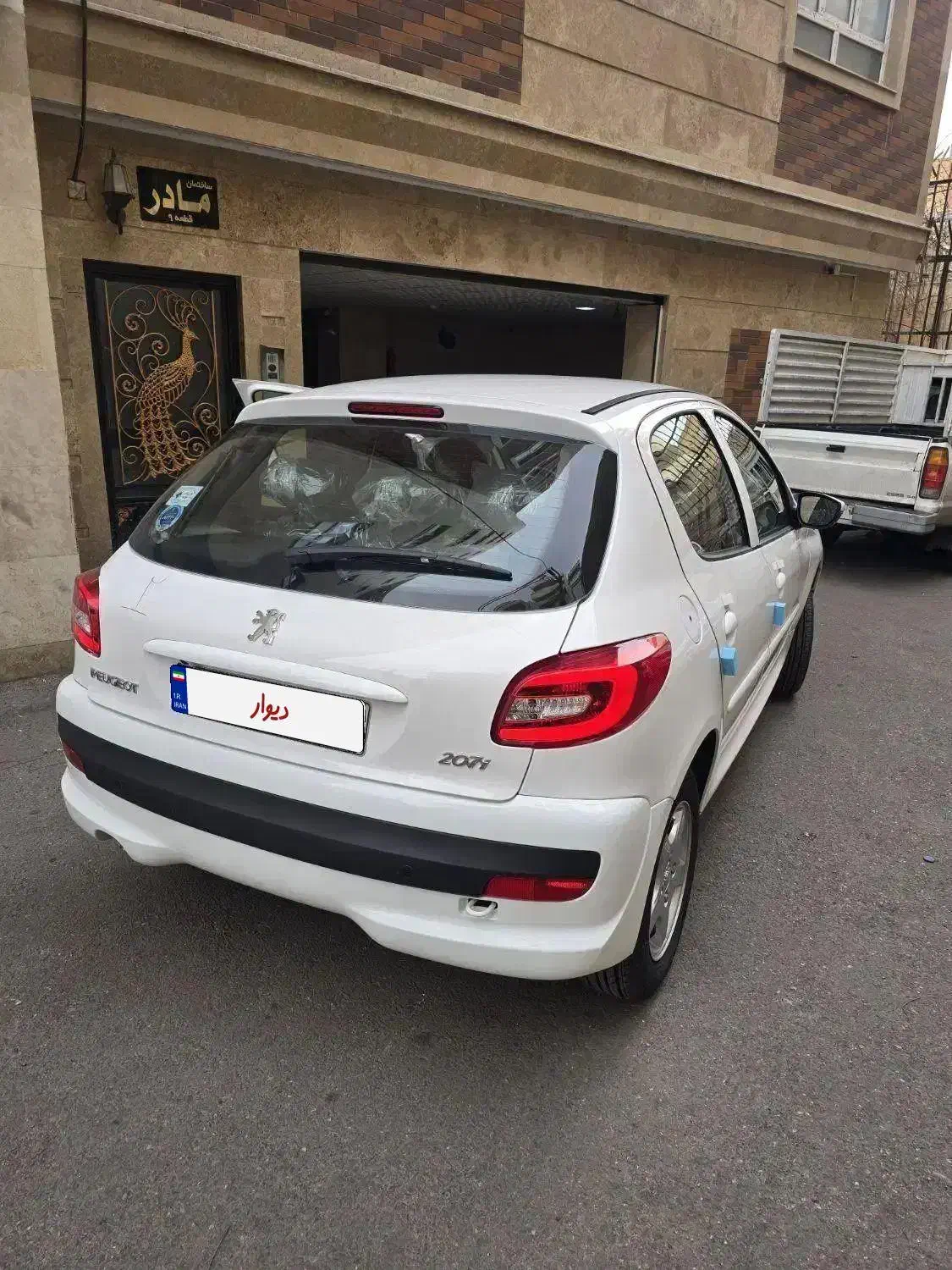 ۲۰۷ خشک|خودرو سواری و وانت|تبریز, |دیوار